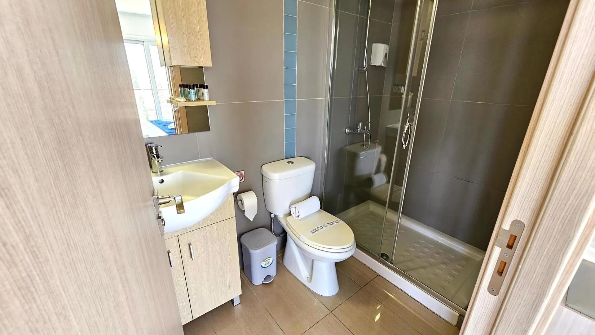 Nissilant Hotel & Suites Agia Napa