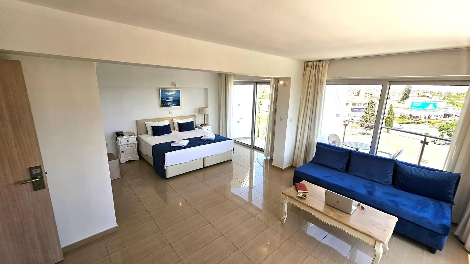 Nissilant Hotel & Suites Agia Napa