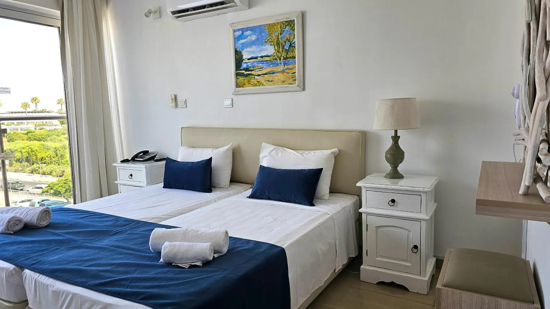 Nissilant Hotel & Suites Agia Napa Zypern