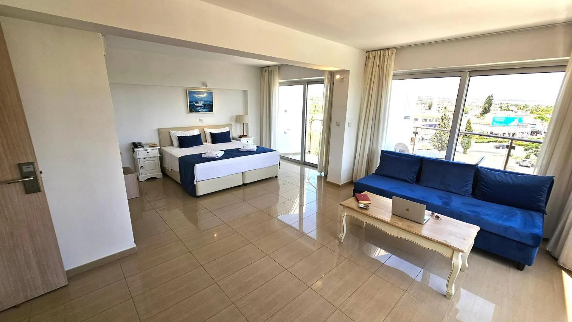 Nissilant Hotel & Suites Agia Napa