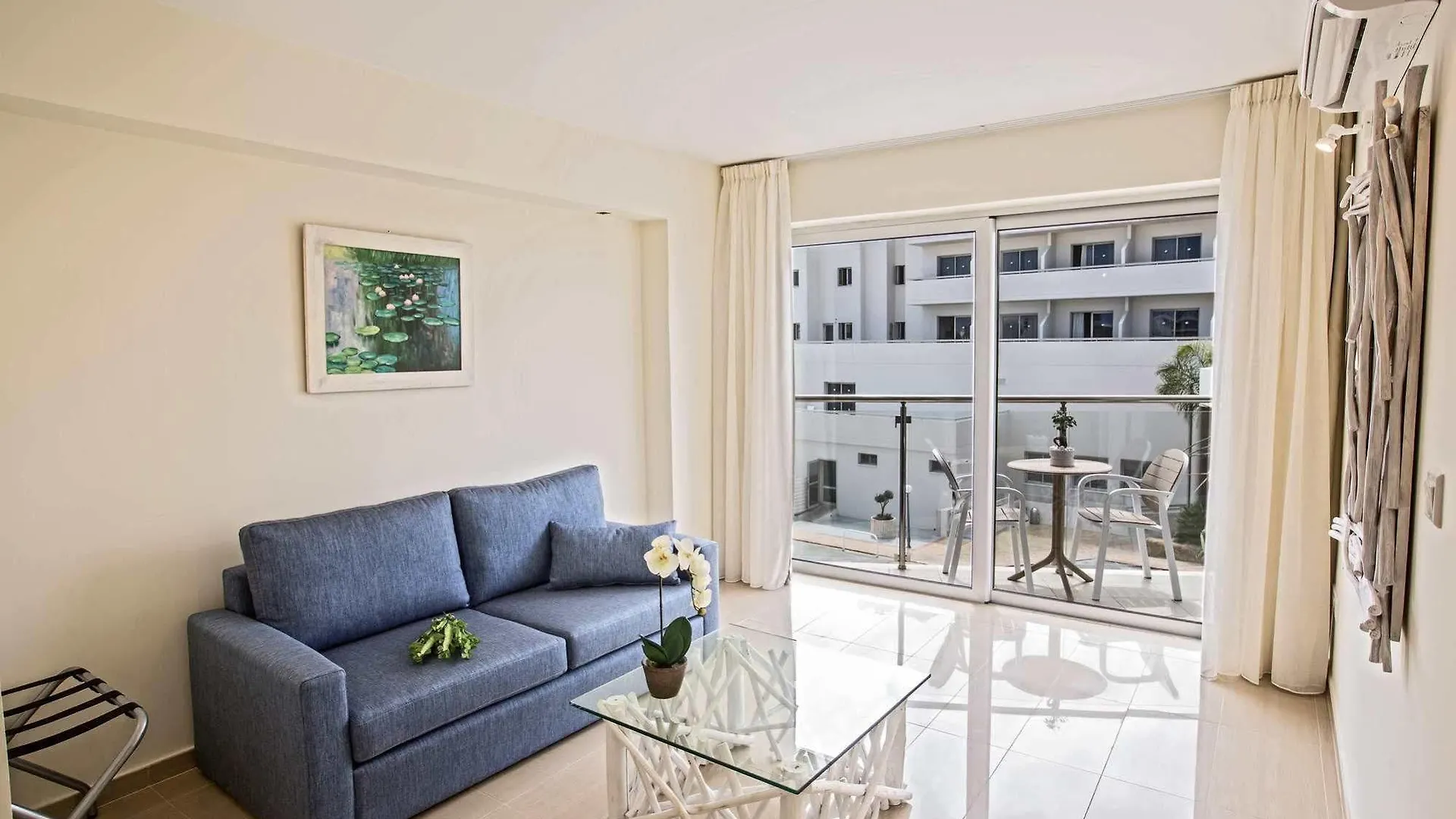 Nissilant Hotel & Suites Agia Napa 3*,  Zypern
