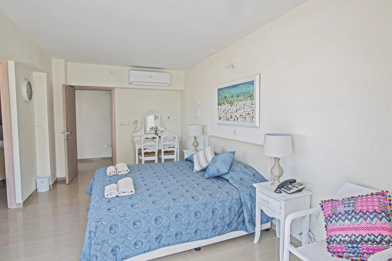 Nissilant Hotel & Suites Agia Napa