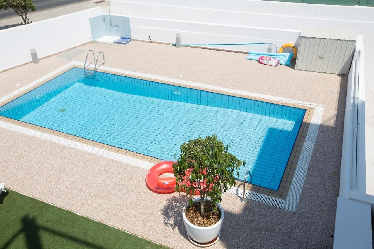 Nissilant Hotel & Suites Agia Napa
